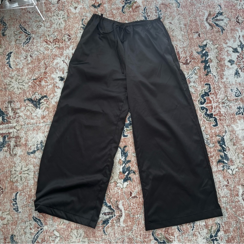 Black Wide-Leg Drawstring Pants